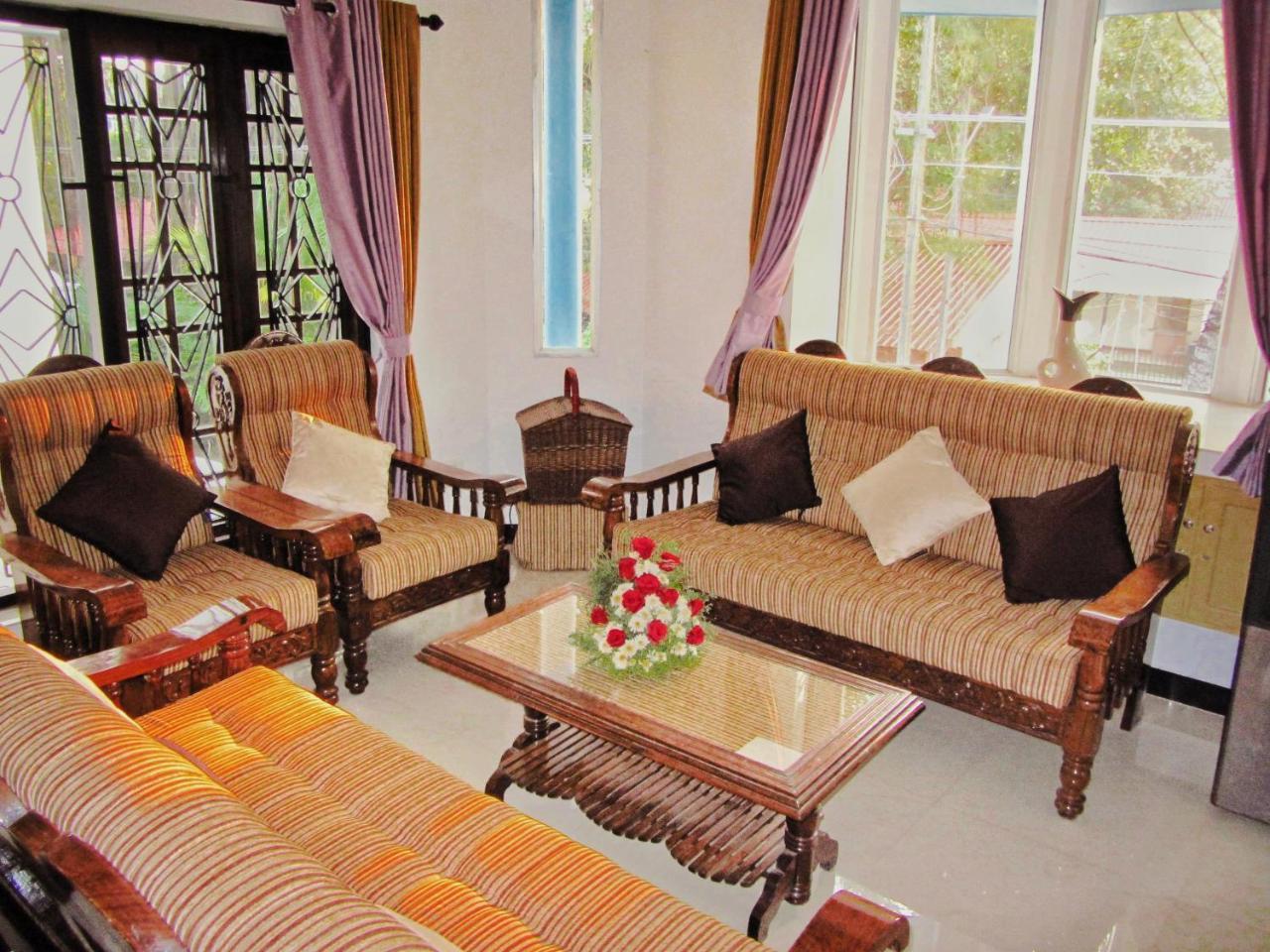 Sea View Apartments Kochi Exterior foto